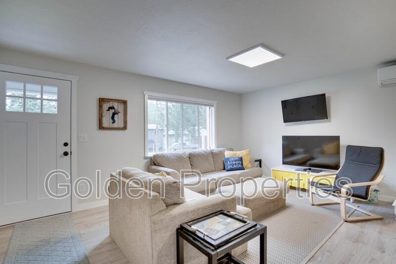 16144 E 4th St - Photo 3 of 18