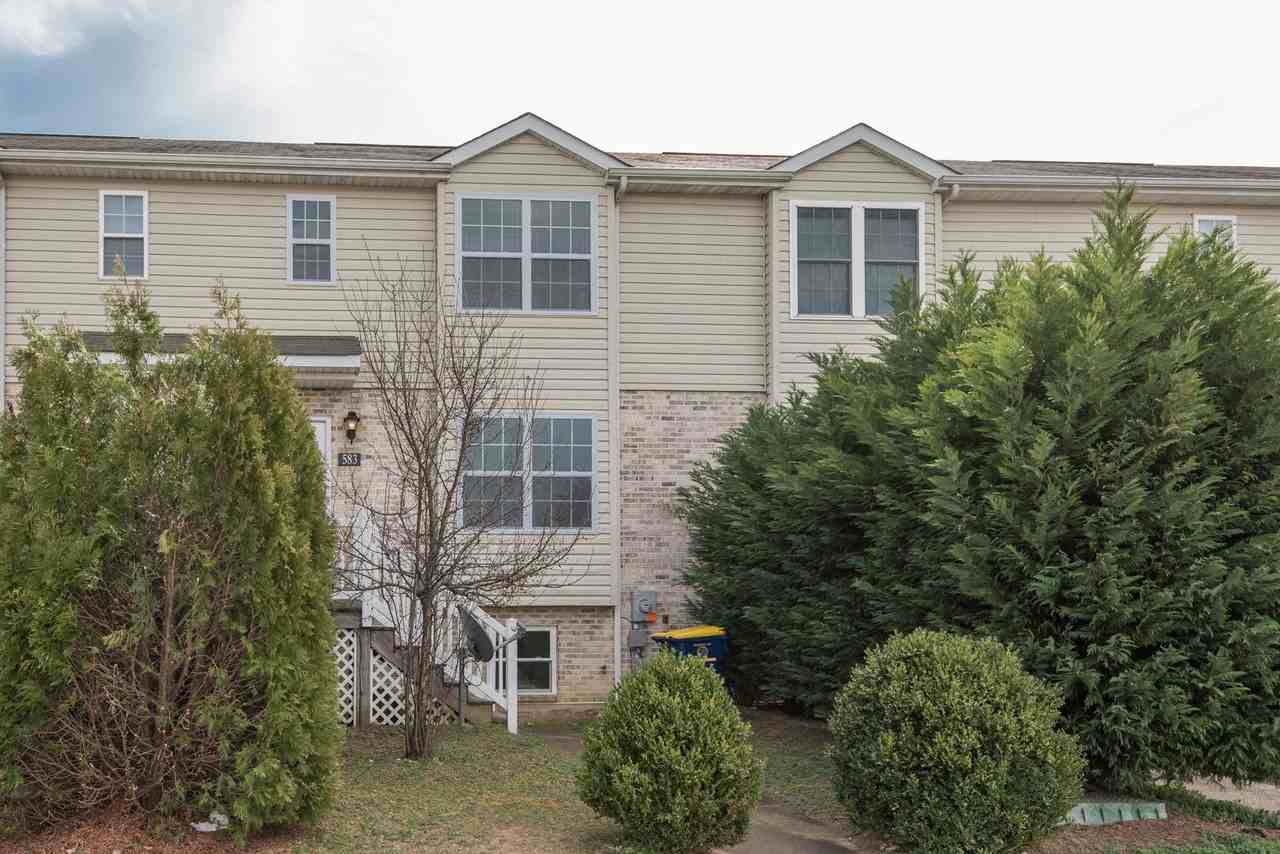 583 Alfalfa Ct - Photo 3 of 39