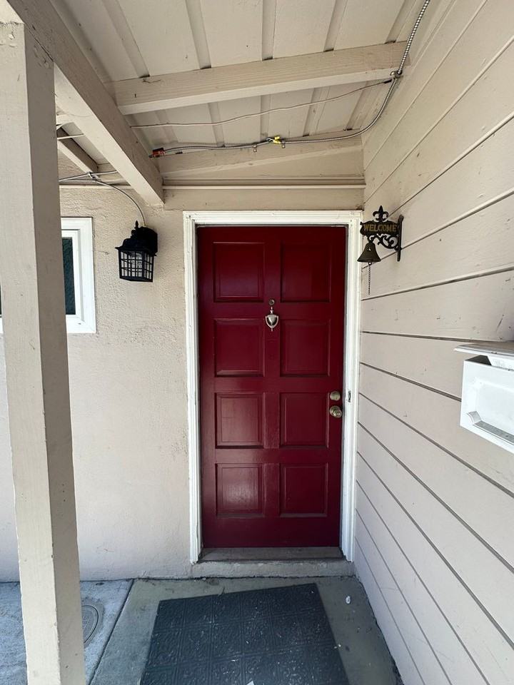 4341 Porter St - Photo 3 of 37