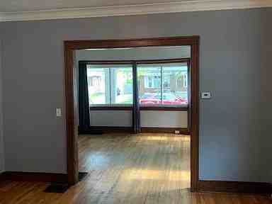 17 Arthur Ave Ne - Photo 2 of 8