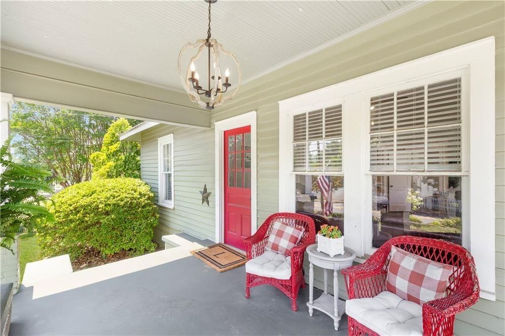 65 Clark St - Photo 3 of 25