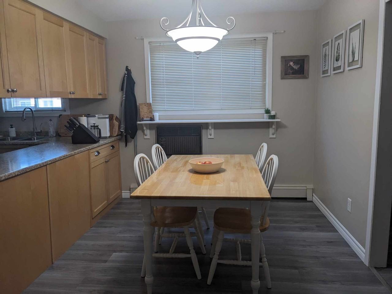 Westwood Cres - Photo 4 of 6