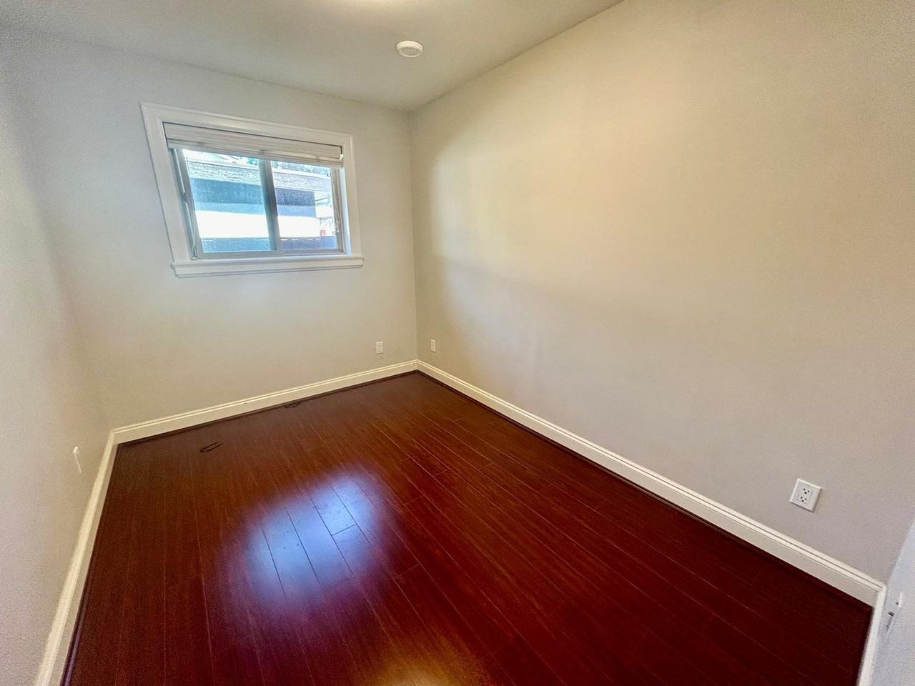 7550 Davies Street - Photo 3 of 9