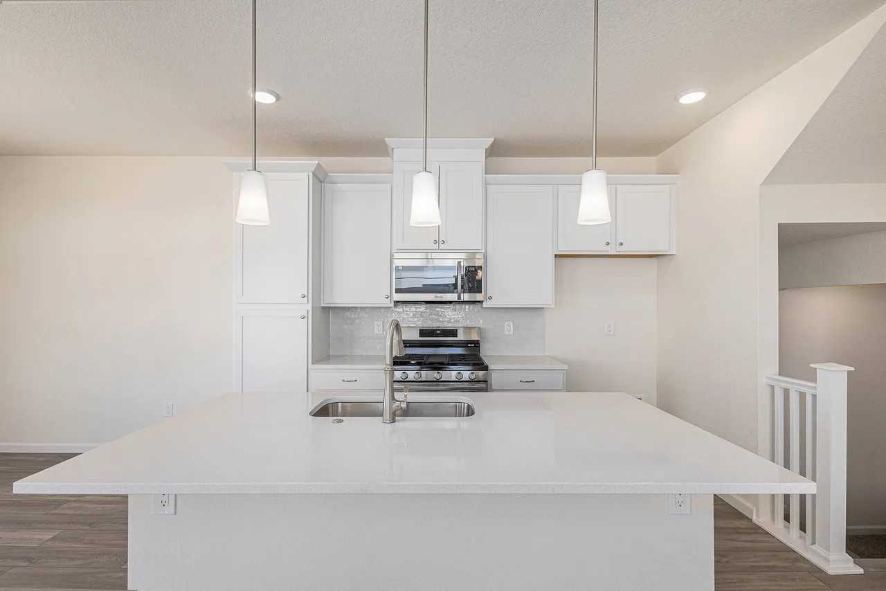 10643 Columbite Hts #10643 - Photo 6 of 19
