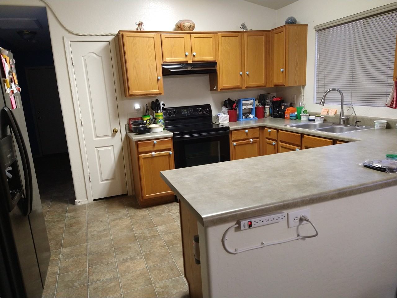 43780 West Arizona Avenue #A - Photo 4 of 5