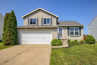 7826 S 161st Ter - Photo 1 of 1