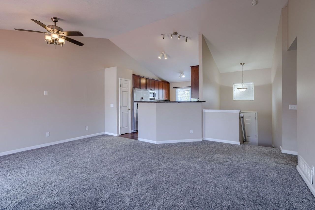 19714 Laci St - Photo 6 of 24