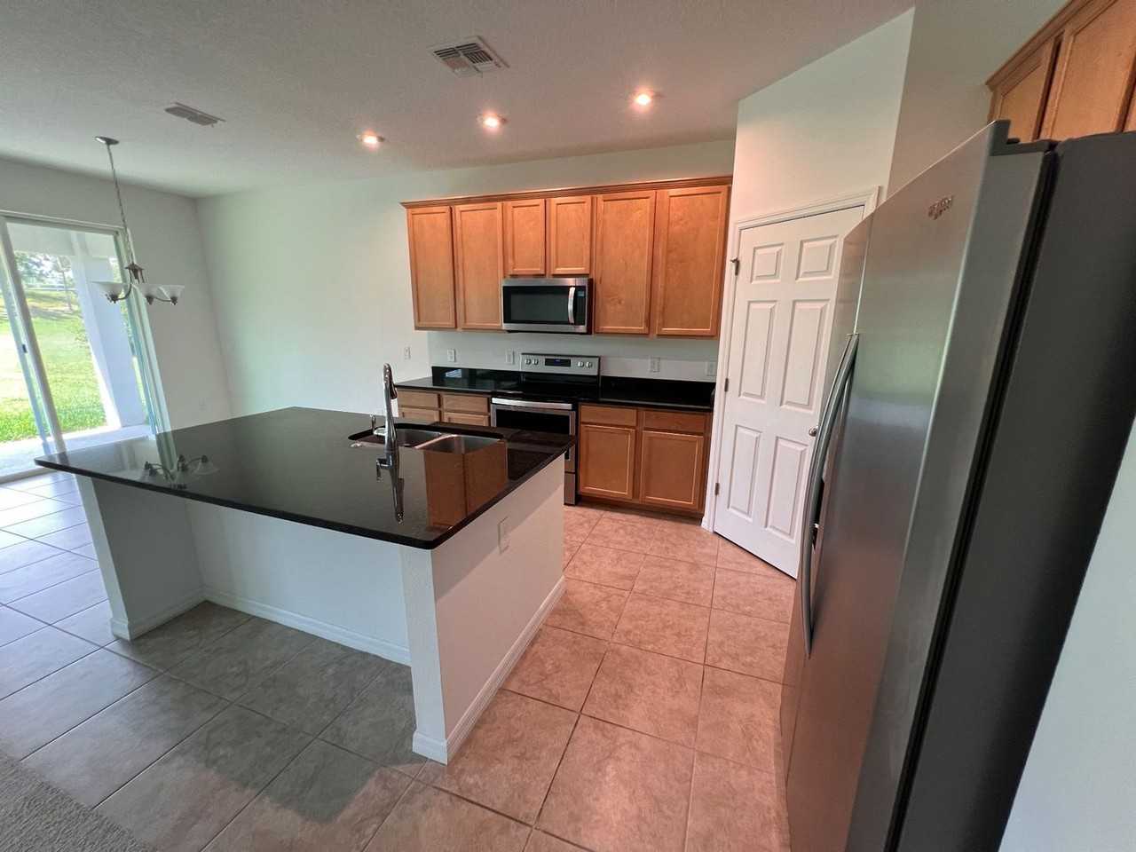 1530 Stone Arrow Ct - Photo 5 of 19