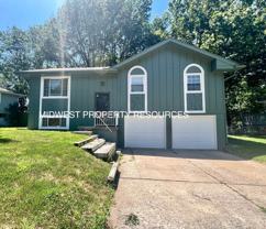 913 Sw Speas Dr - Photo 1 of 1