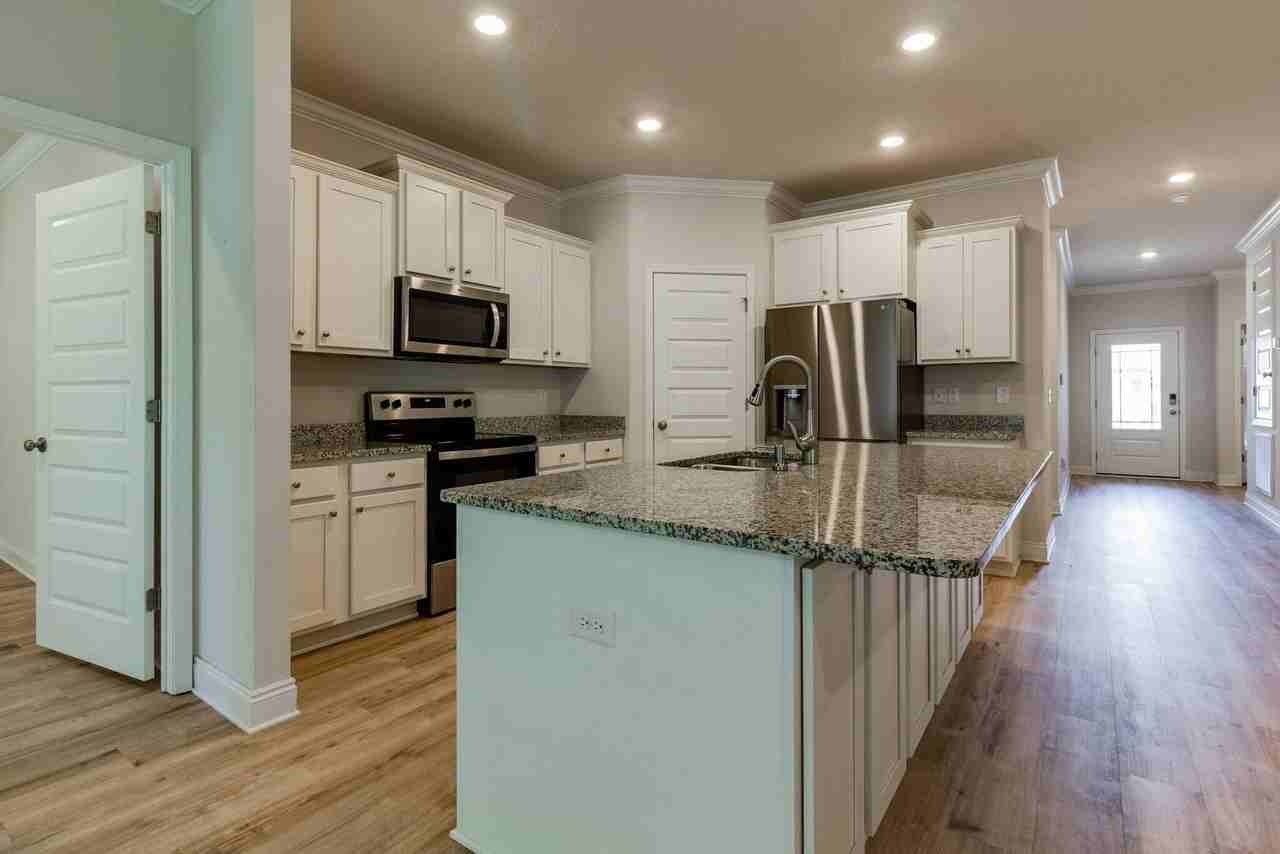 183 Lightning Bug Ln - Photo 4 of 50