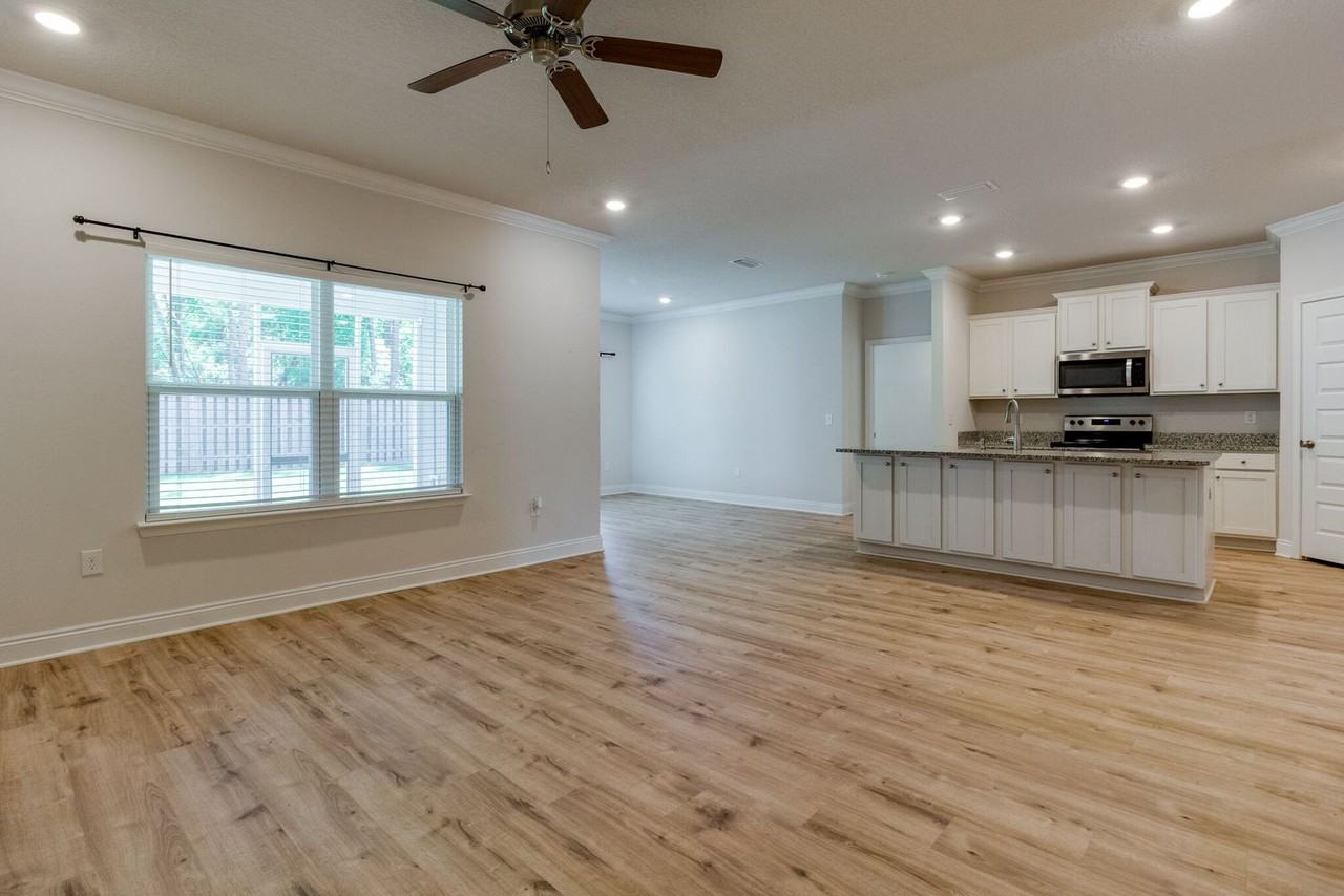 183 Lightning Bug Ln - Photo 6 of 50