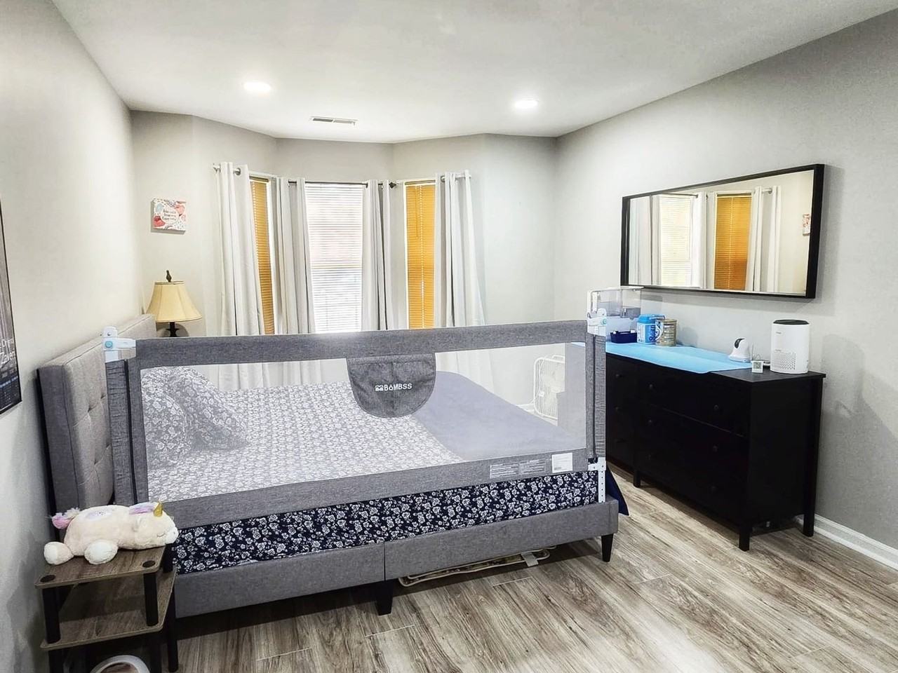 13 Mill Run W - Photo 3 of 19