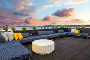 233 St Helens Ave - Photo 1 of 1