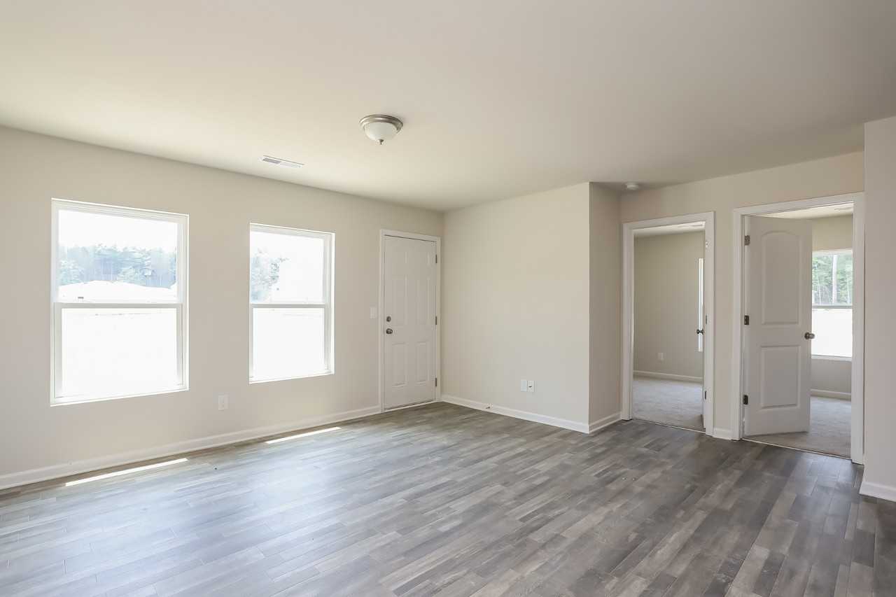 2202 Cotton Dr - Photo 3 of 18