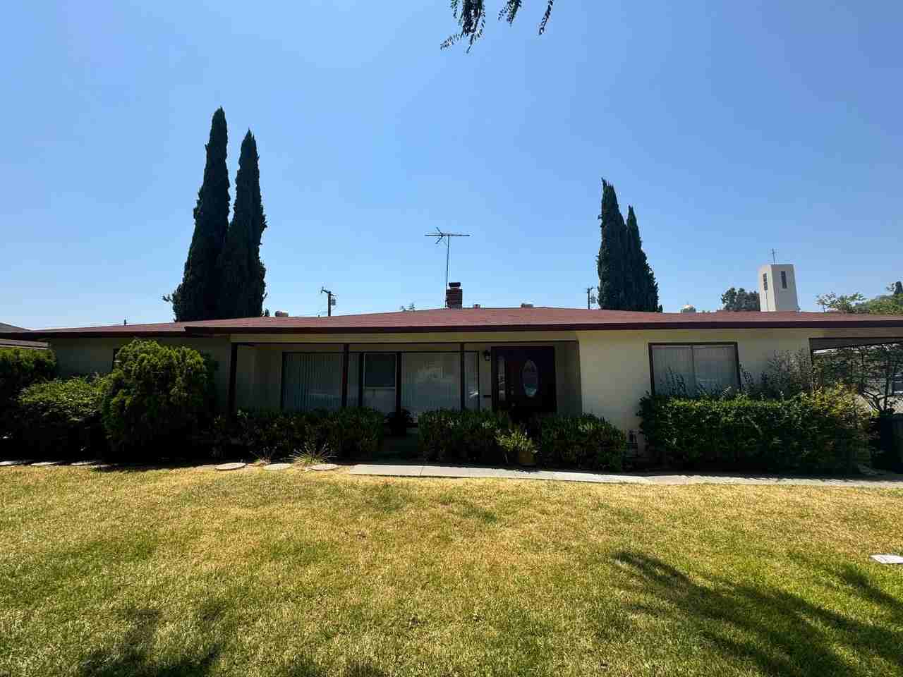 2028 Carlos St - Photo 7 of 11