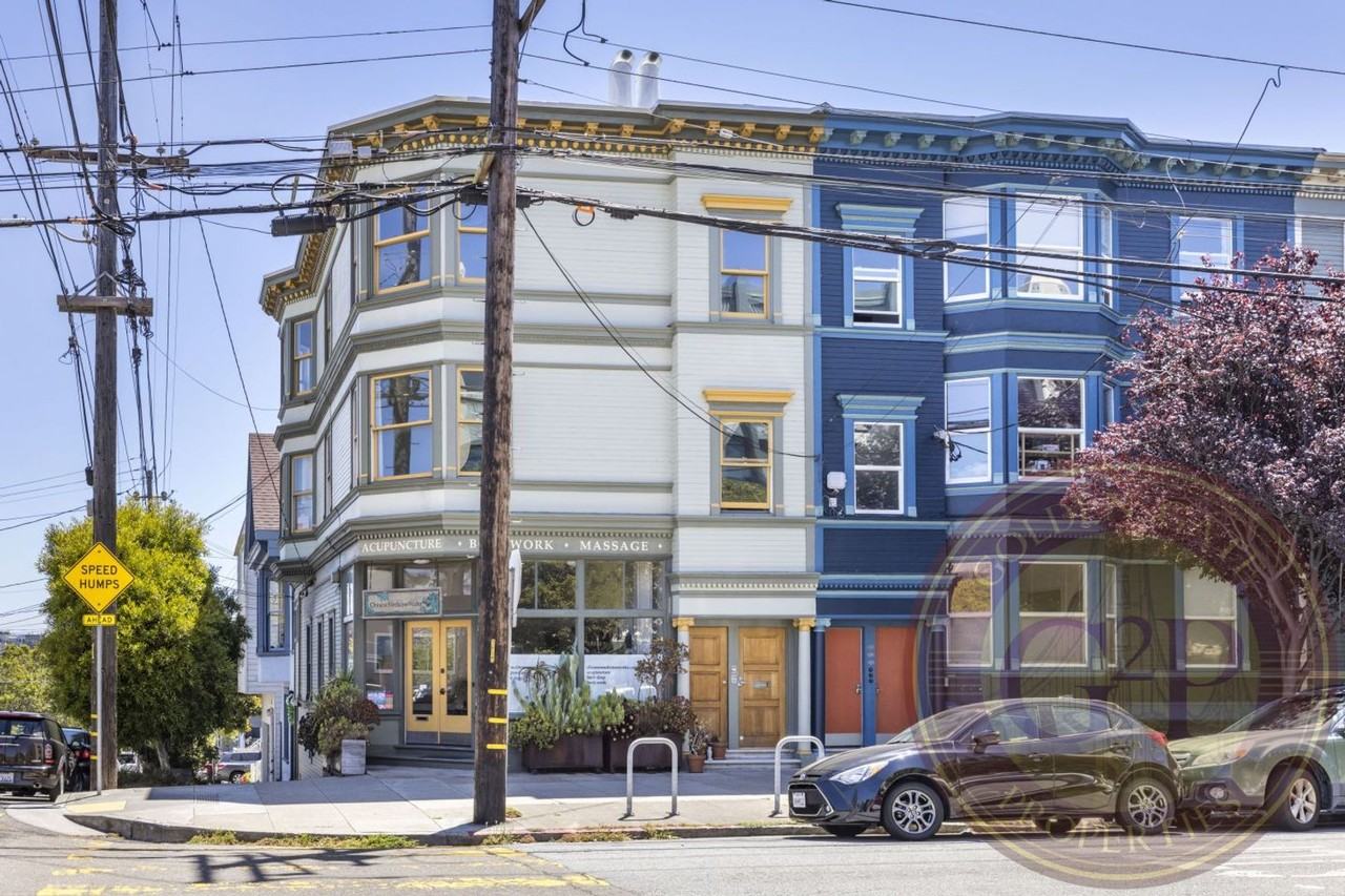 1205 Noe St - Photo 2 of 26