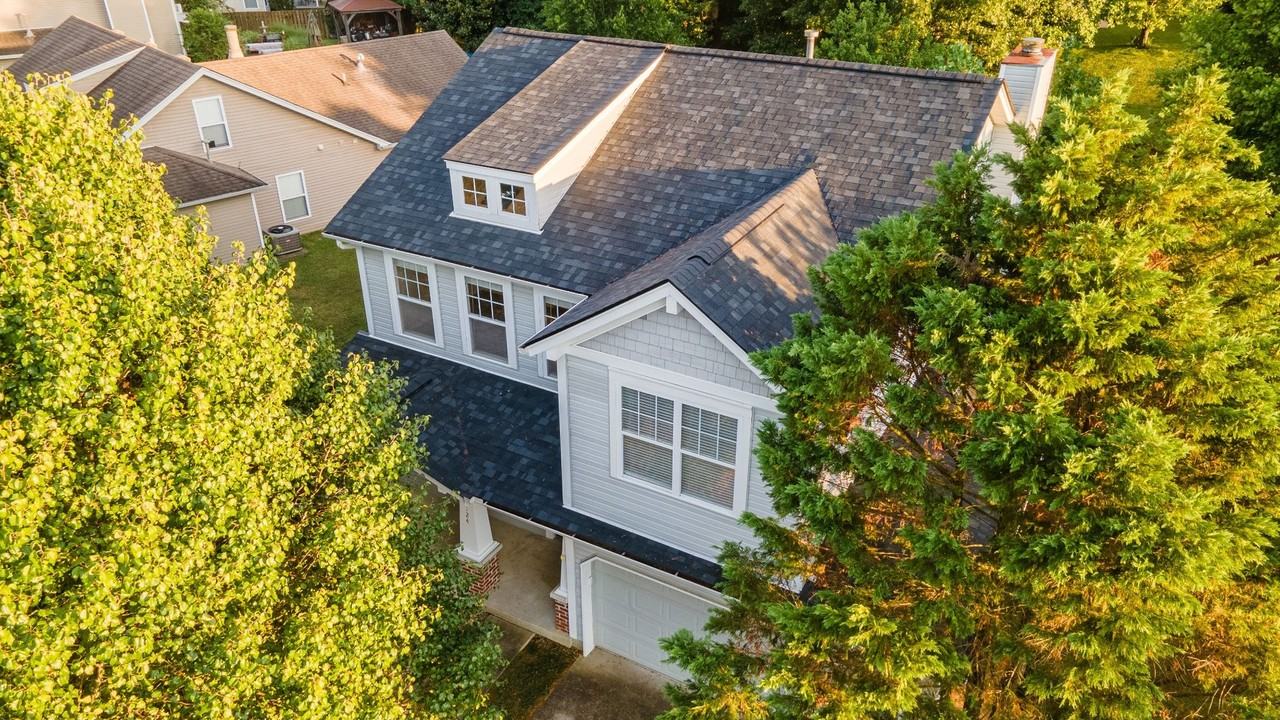 8124 Boone Trce - Photo 2 of 46