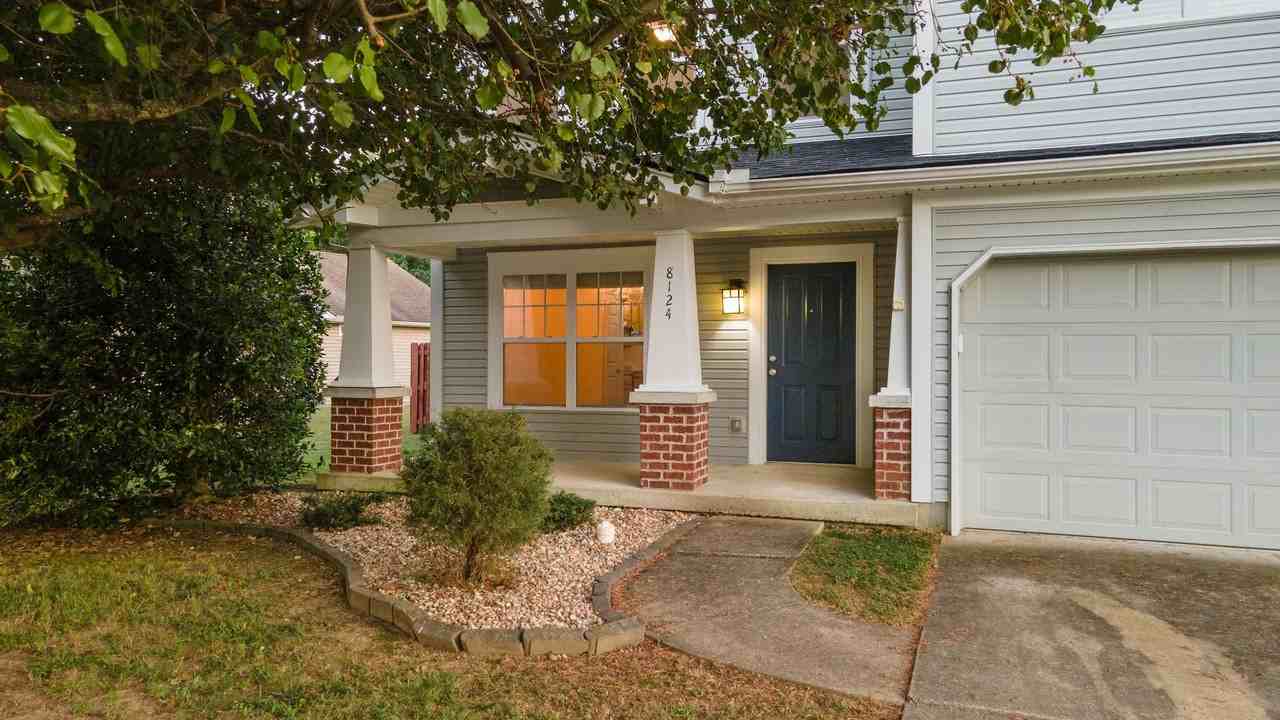 8124 Boone Trce - Photo 5 of 46