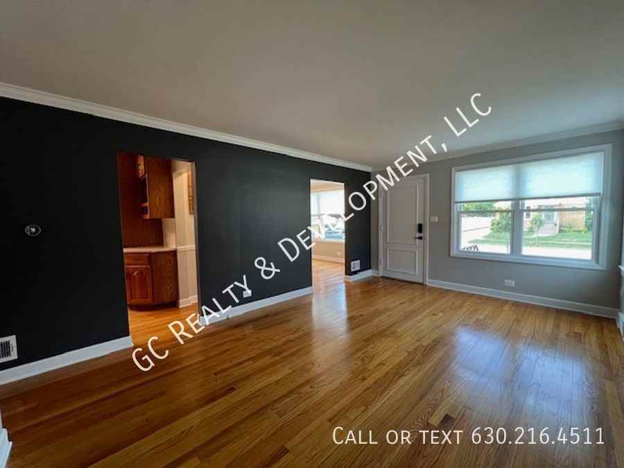 9039 W 24th St - Photo 2 of 32