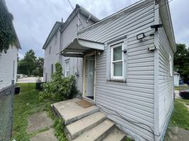 featured image of 2000 Locust St #B