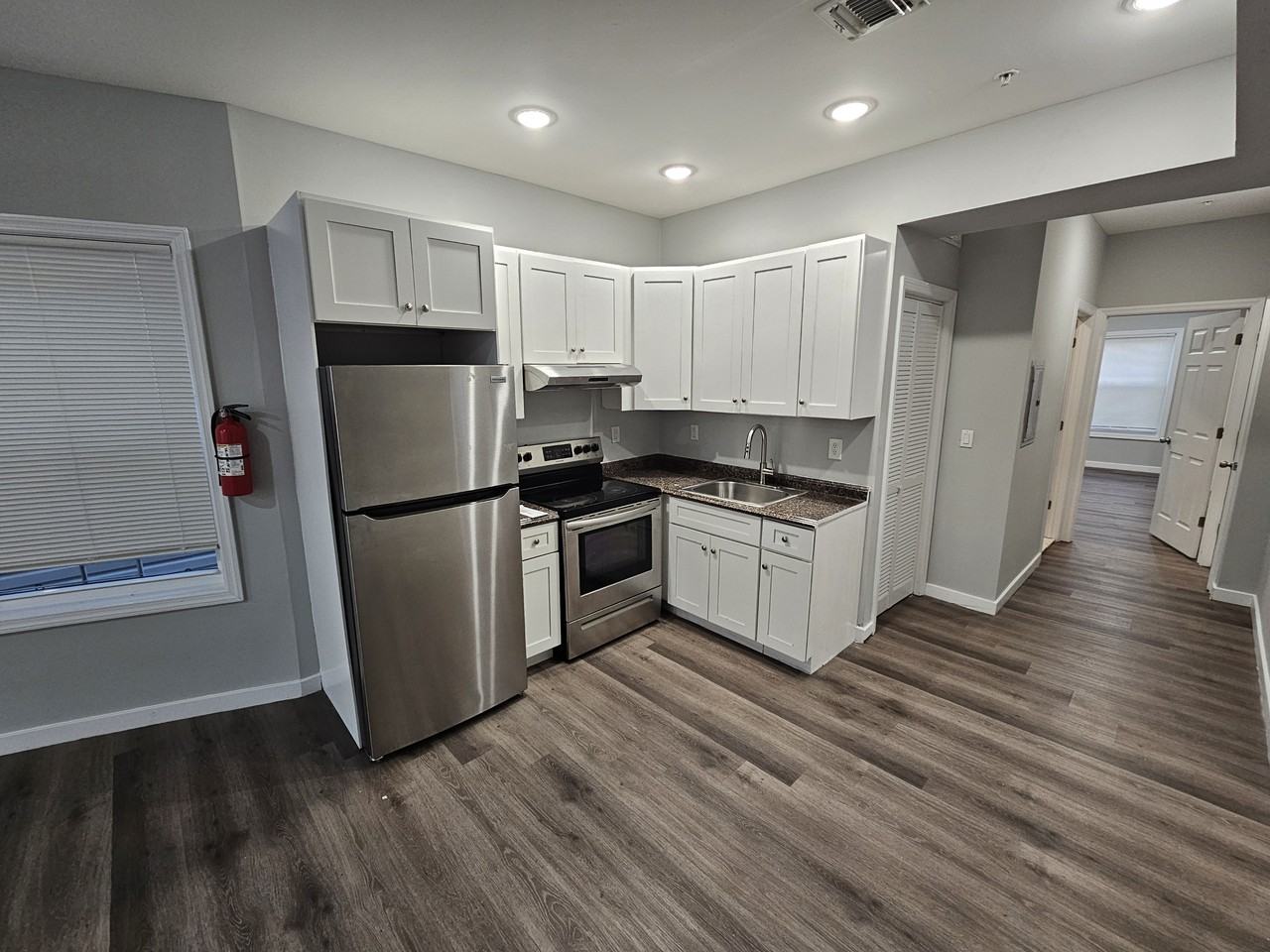 340 Hamilton Ave #2 - Photo 2 of 11