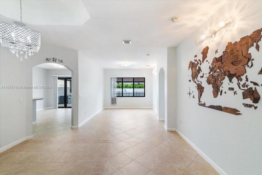 1649 Sw 154th Ct - Photo 2 of 19