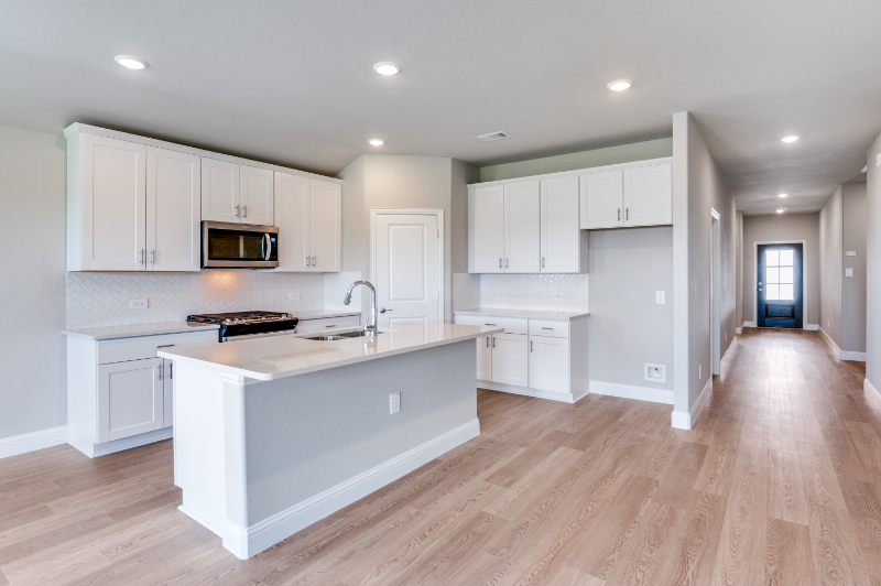 611 Jack St - Photo 6 of 25