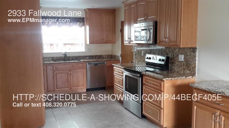 2933 Fallwood Ln #1 - Photo 3 of 11