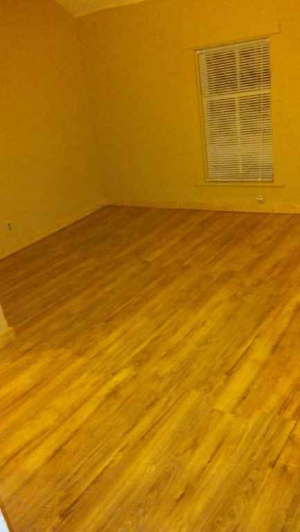 549 E Britain Ave - Photo 3 of 4