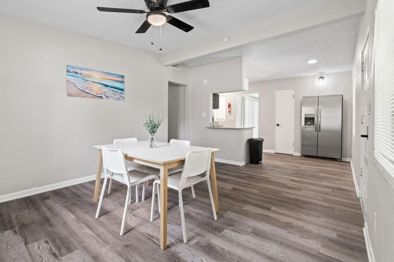 Spirea St - Photo 3 of 13