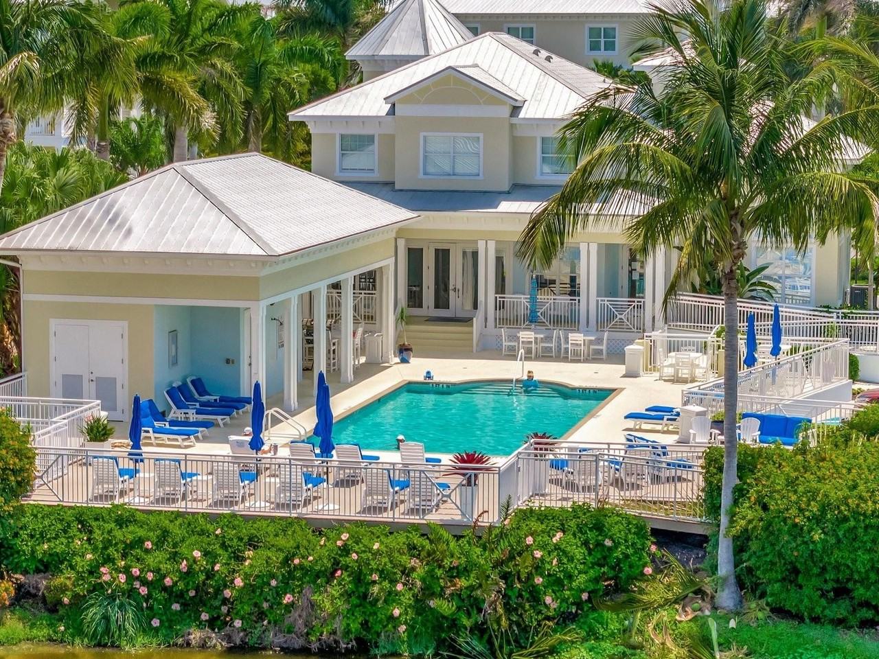 7840 34th Ave W #202 - Photo 5 of 39