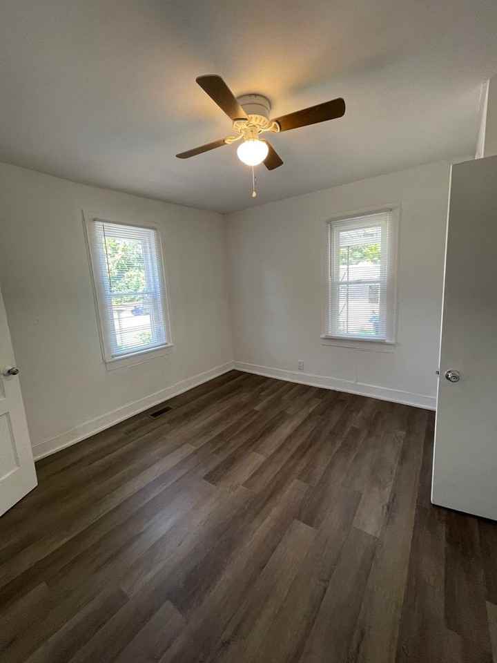 1506 Whatley St - Photo 2 of 9