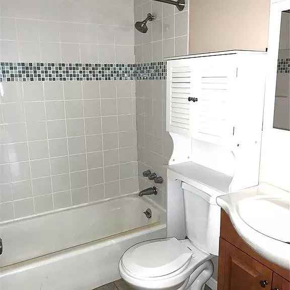 4507 Woodland Ave - Photo 2 of 11
