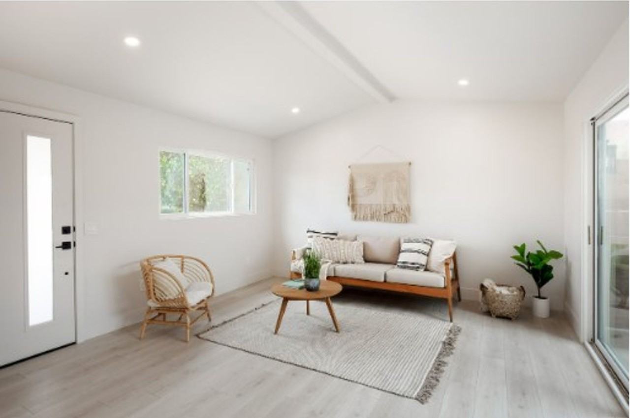 2965 Vancouver Ave - Photo 5 of 29