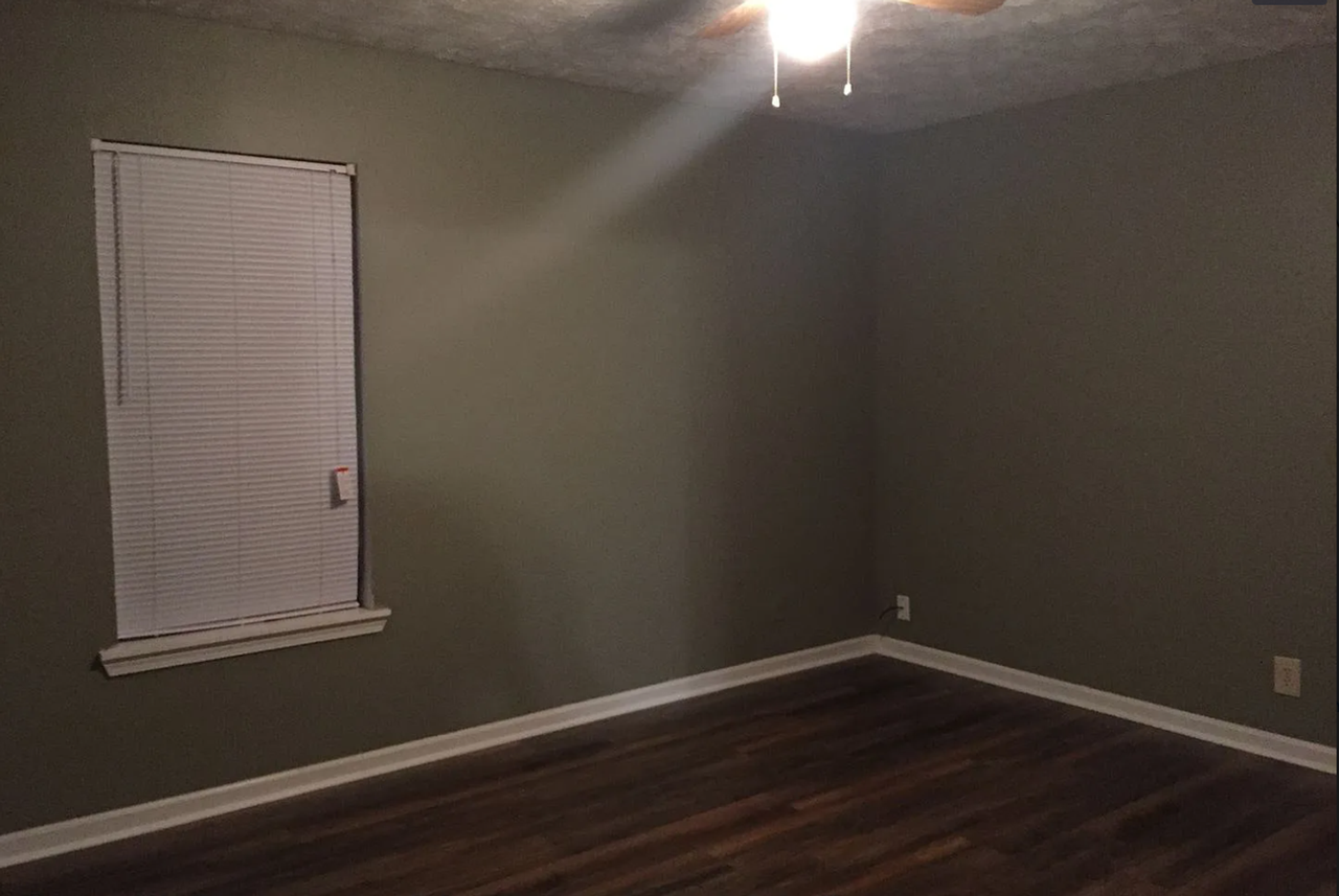 Single Duplex House - Photo 6 of 20