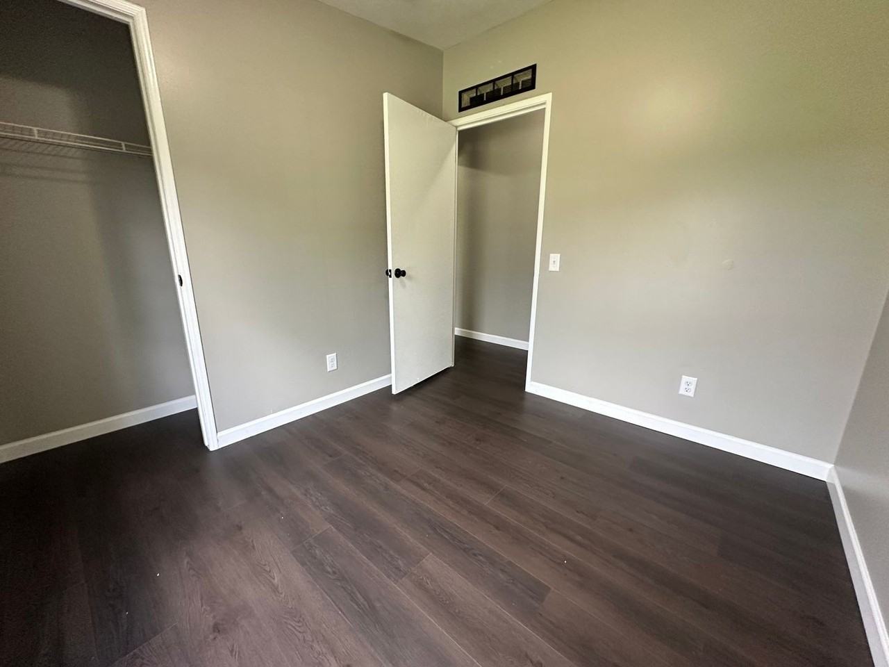 702 Ricker St - Photo 3 of 27