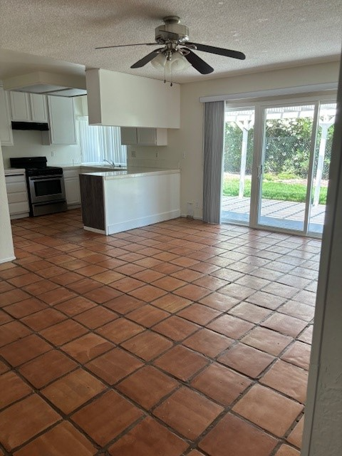 2545 Desert Oak Dr - Photo 3 of 13