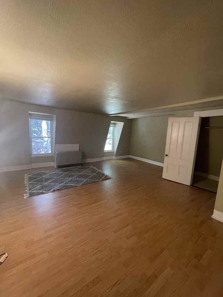 113 Main St #3 - Photo 5 of 6