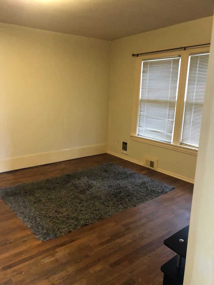 613 N K St #2 - Photo 4 of 4