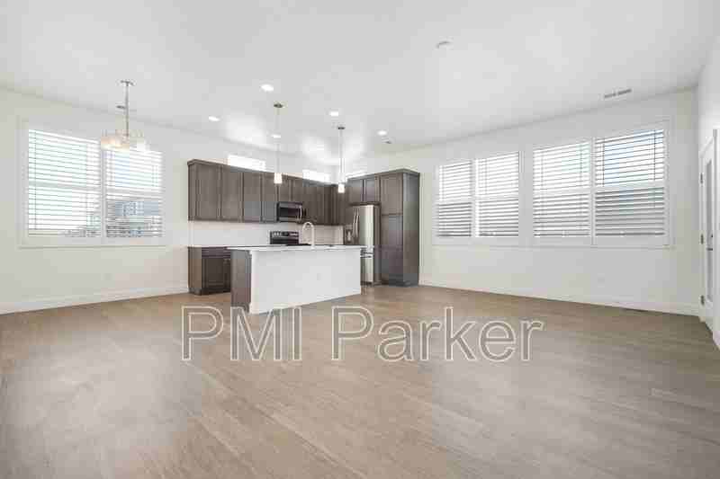 12239 Foxtail Pine Ct - Photo 5 of 27