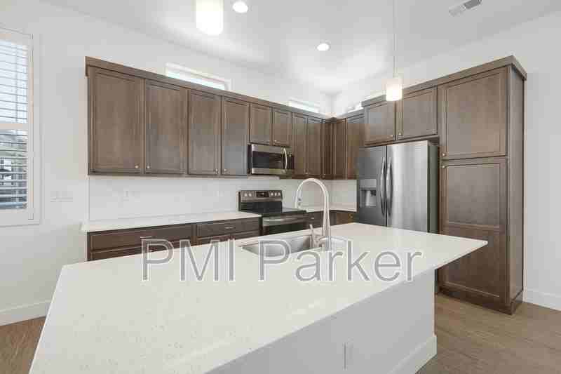 12239 Foxtail Pine Ct - Photo 7 of 27