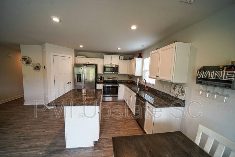 215 Bending Branch Rd - Photo 6 of 45