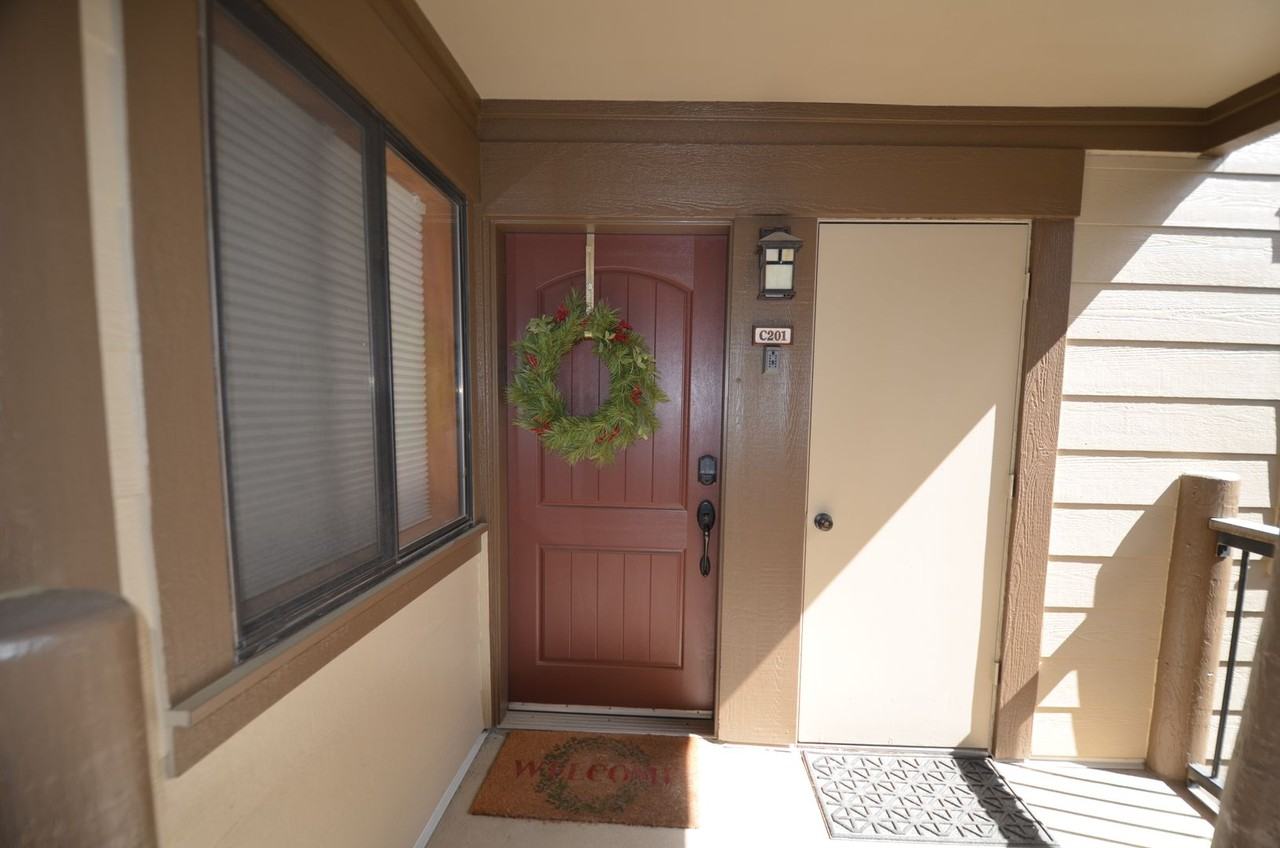325 325 4 O'Clock Rd. Bld C #201 - Photo 3 of 23