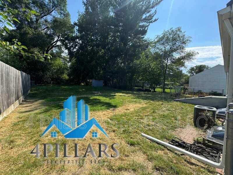 5091 Central Ave - Photo 4 of 23