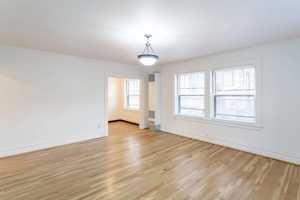 featured image of 2221 Nw Flanders St