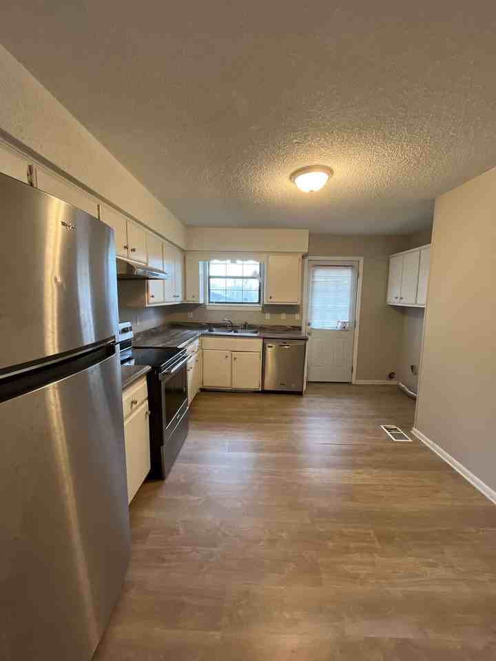 4438 Gina Brooke Dr - Photo 2 of 7