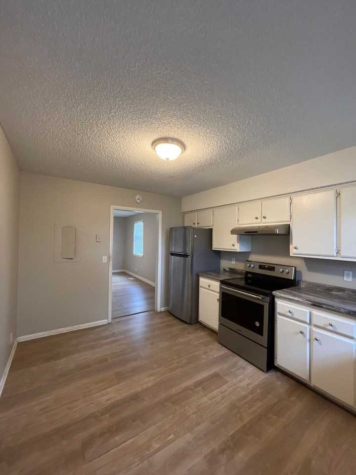 4438 Gina Brooke Dr - Photo 3 of 7