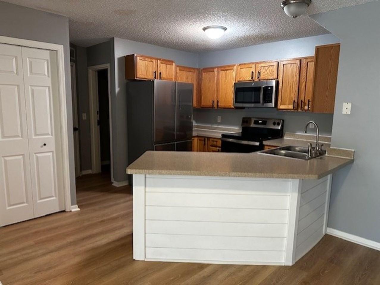 17518 Gillette Way - Photo 3 of 20