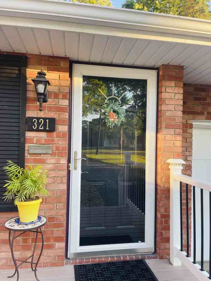 321 Meadowbrook Ave #NA - Photo 2 of 16