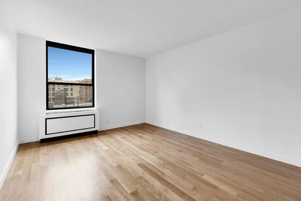 W 87th St #5G - Photo 3 of 20